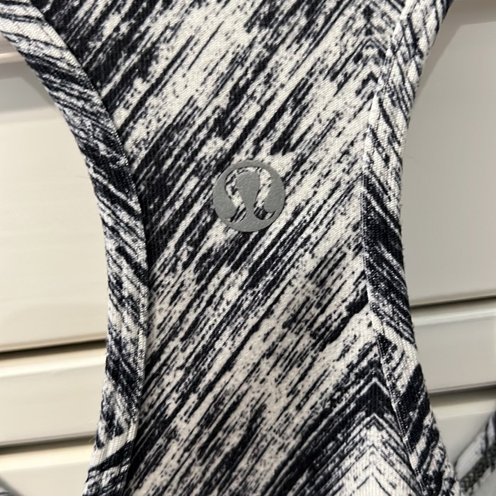 Lululemon Cool Racerback Tank - Picture 3 of 6